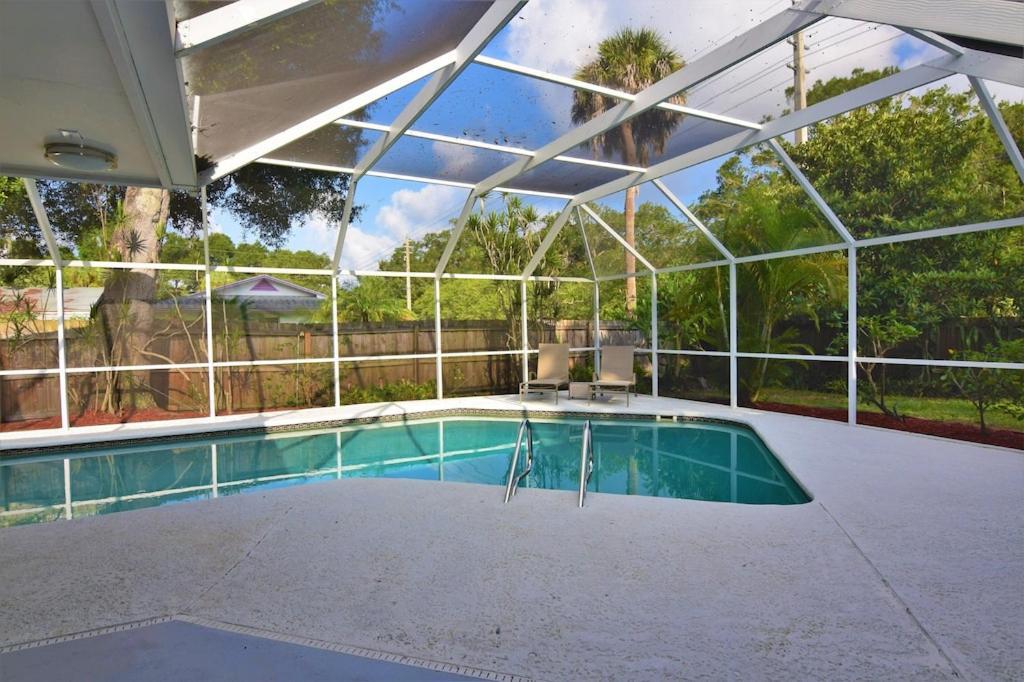 Clematis House Near Arlington Park With Heated Pool Villa Sarasota Exterior photo