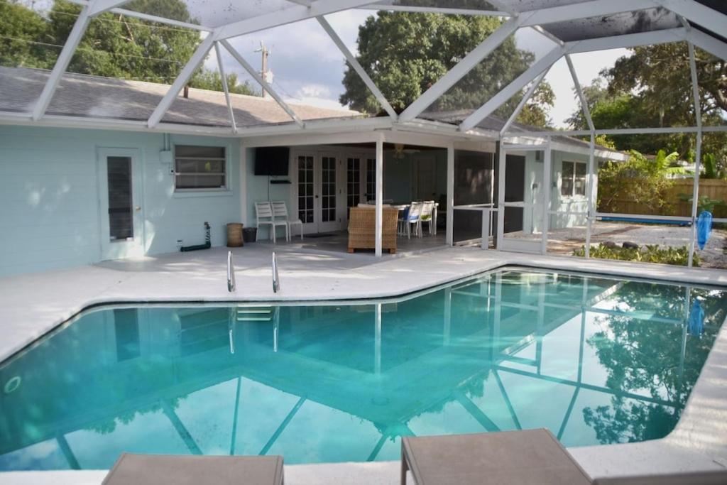 Clematis House Near Arlington Park With Heated Pool Villa Sarasota Exterior photo
